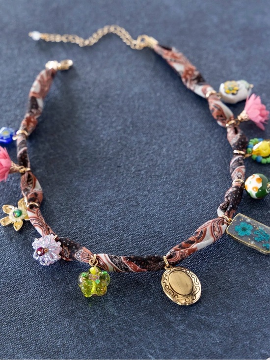 NATURAL LIFE Jewelry - 🔘NATURAL LIFE “Happy Threads” Multicolor Floral Charm Necklace with Gold Accents
